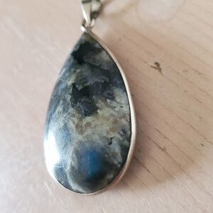 Artisan Handcrafted LABRADORITE Gemstone Pendant